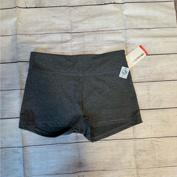 Women's NWT Marika Dark Gray Women's Spandex Shorts - Picture 1 of 4